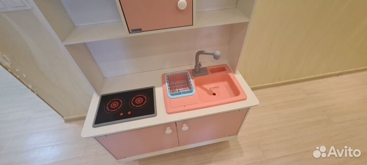 Детская деревянная кухня