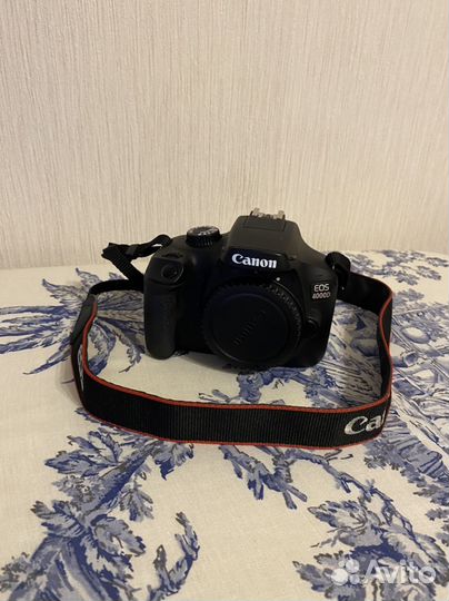Зеркальный фотоаппарат canon 4000d