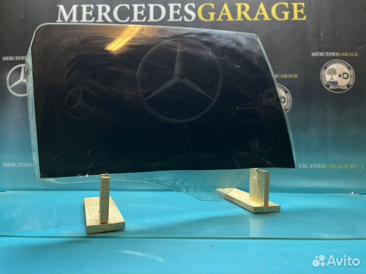 Стекло заднее левое мерседес 221