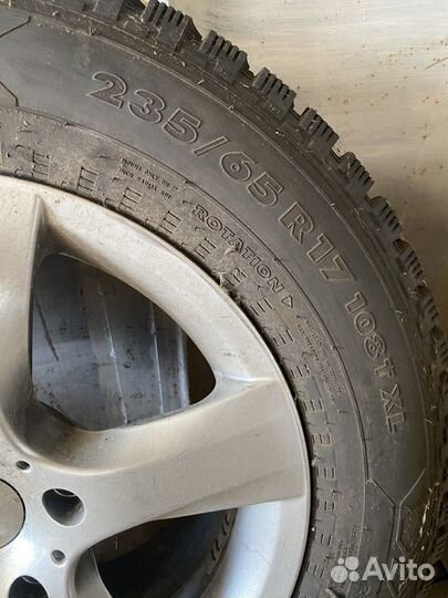 Nokian Tyres Hakkapeliitta 5 235/65 R17