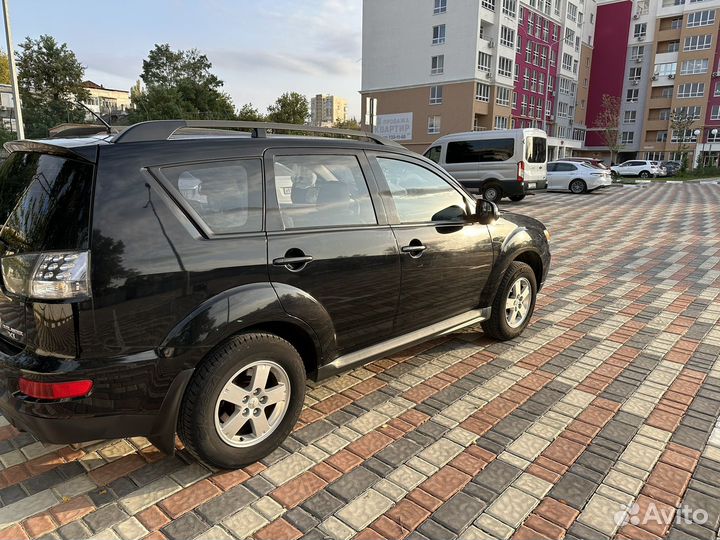 Mitsubishi Outlander 2.0 CVT, 2011, 133 000 км
