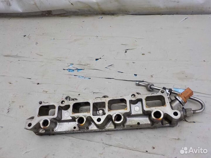 Коллектор впускной volkswagen tiguan