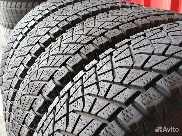 Bridgestone Blizzak DM-Z3 225/70 R17