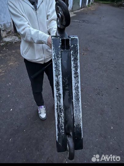 Трюковой самокат hipe