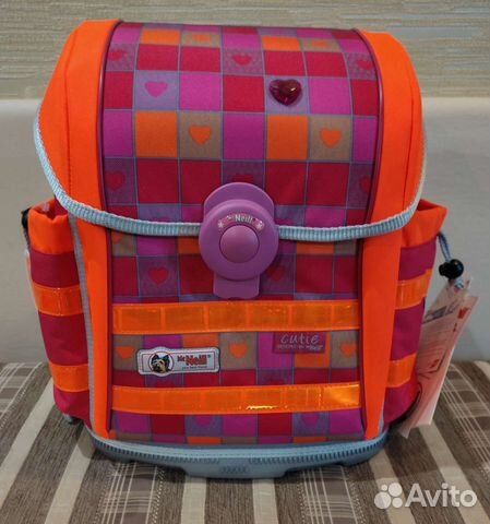 Школьный ранец для девочки