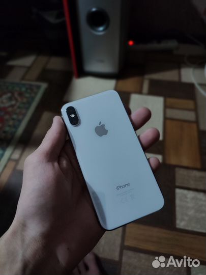 iPhone X, 64 ГБ