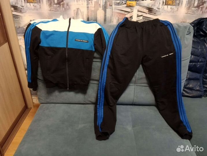 Спортивный костюм