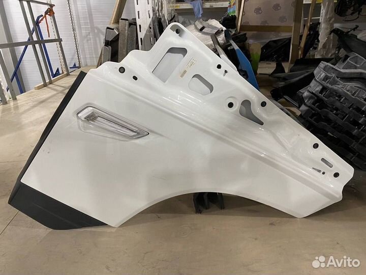 Продолжение двери Volvo FH5 24189495