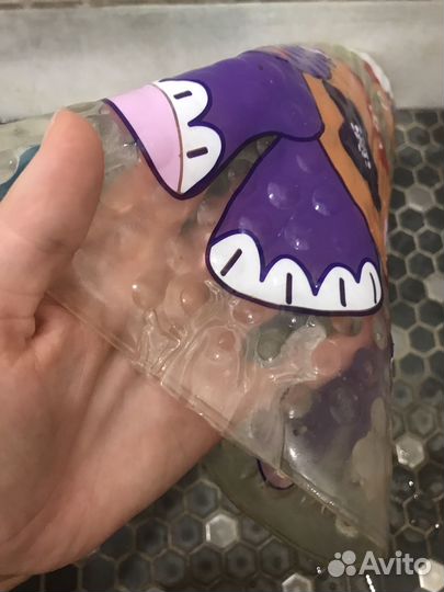 Коврики и игрушки для ванной