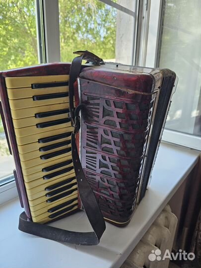 Аккордеон weltmeister/ Германия