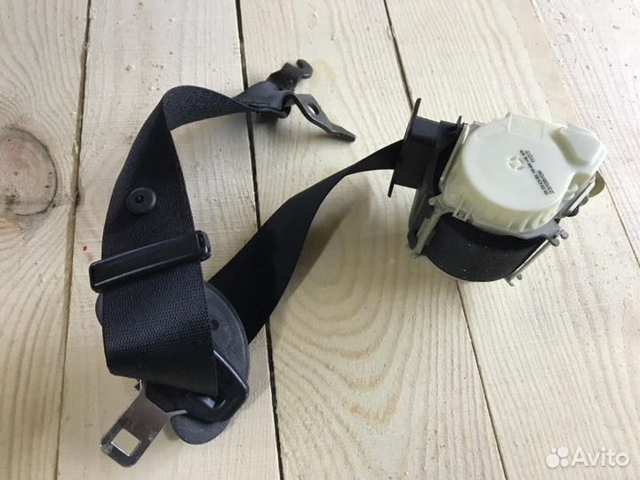 Ремень безопасности передний правый BMW 3-серия E