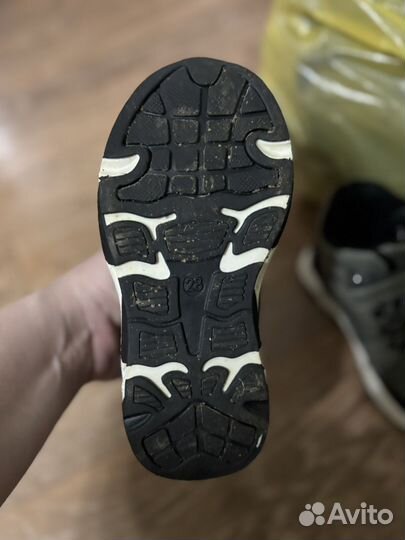 Ботинки демисезонные для мальчика 28