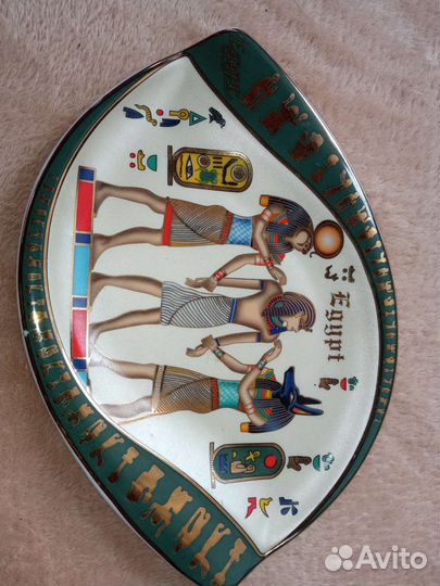 Коллекционная тарелочка, фарфор, Fathi Mahmoud