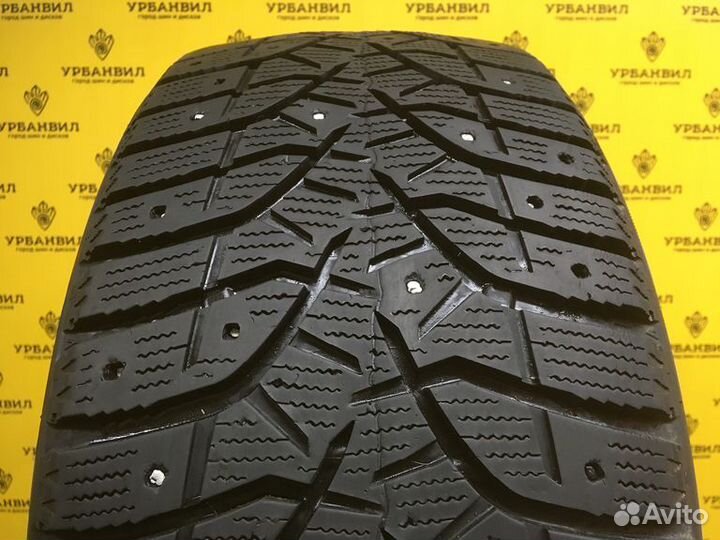 Bridgestone Blizzak Spike-02 225/50 R17 94T