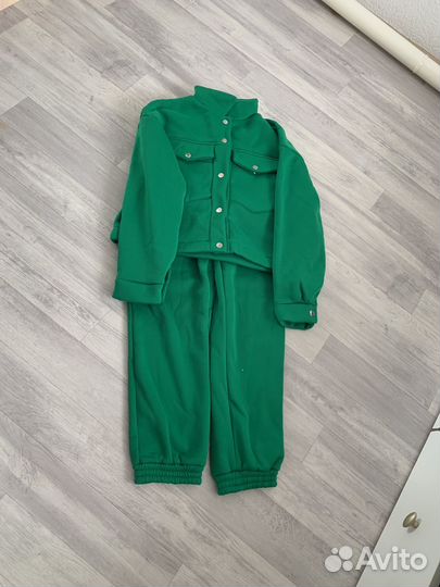 Кстюм женский