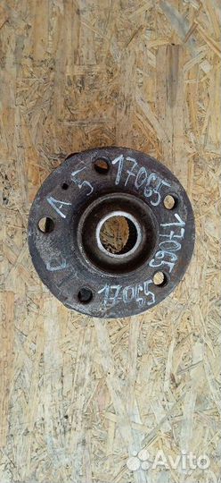 Ступица передняя Audi A5 8T 2010