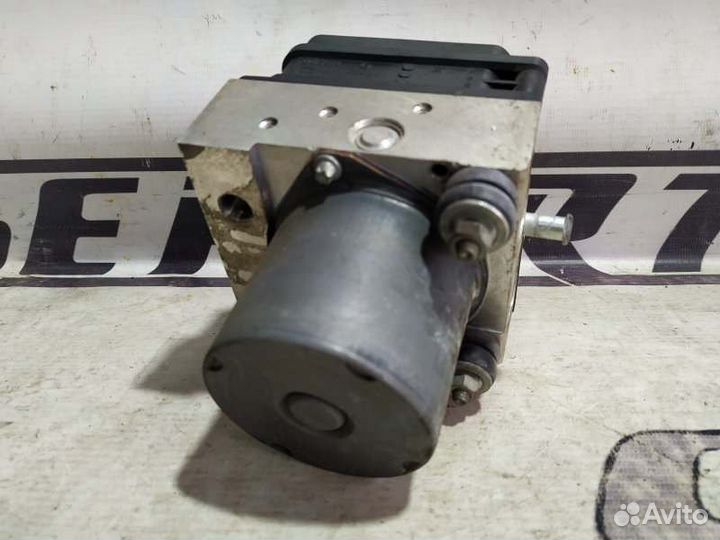 Блок ABS Audi A4 B7 2.0 BWE 2007
