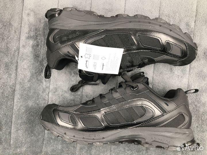 Кроссовки Adidas shadowturf sftm 001