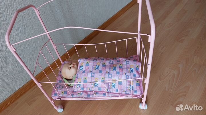 Кроватка игрушечная