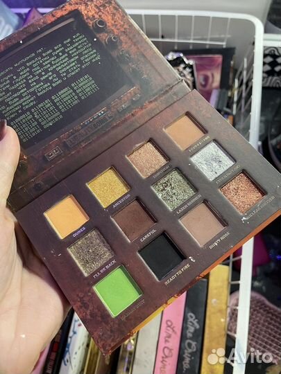 Палетка теней beauty bomb cyberbomb