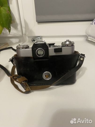 Плёночный фотоаппарат