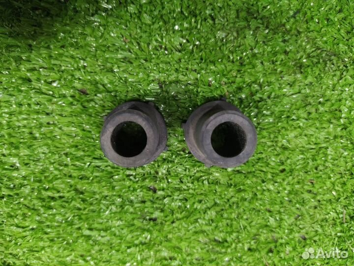 Подушка радиатора Lexus Ct200H 2zrfxe 2011