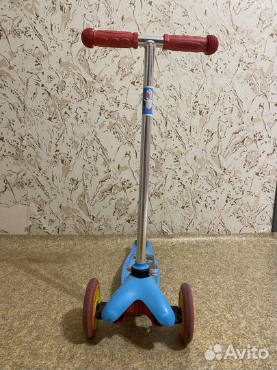 Продам детские самокаты