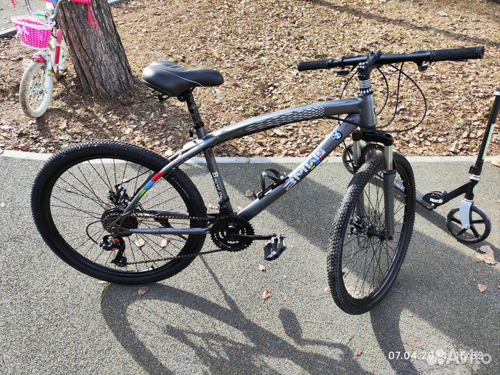 Велосипед BMW