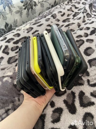 Чехлы на телефоны