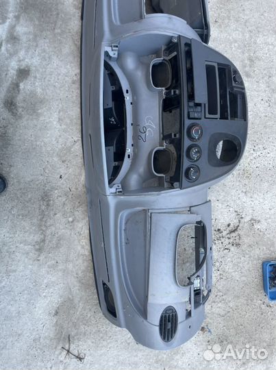 Панель парприз ldv maxus