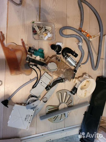 Запчасти для посудомоечной машины Electrolux