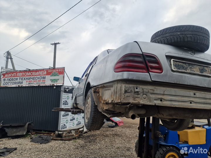 В Разборе Mercedes W210 E200 M111 МКПП 1998г