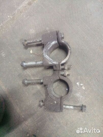 Крепление рейки Рено Меган1