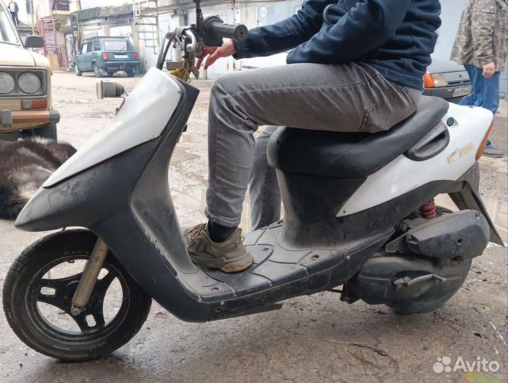 Suzuki Let's II