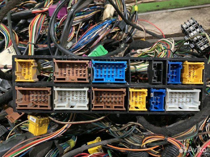 Блок предохранителей volvo FH13