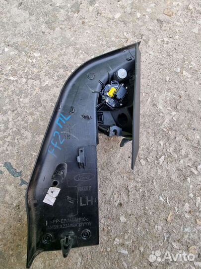 Крышка зеркала внутренняя левая Ford Focus 2