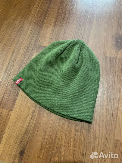 Шапка мужская levis