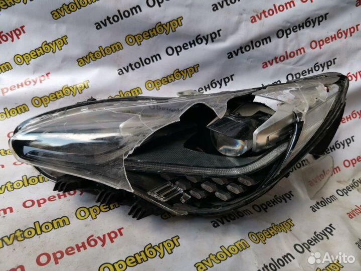 Фара левая Kia Stinger