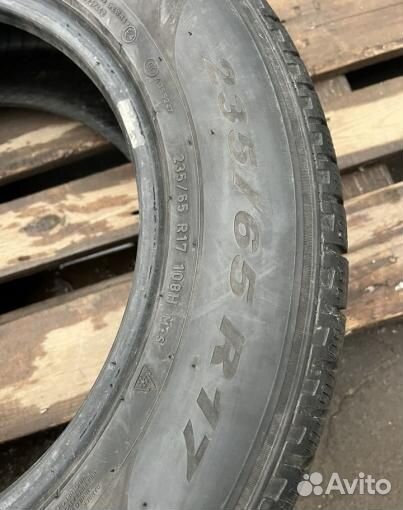 Pirelli Scorpion Winter 235/65 R17