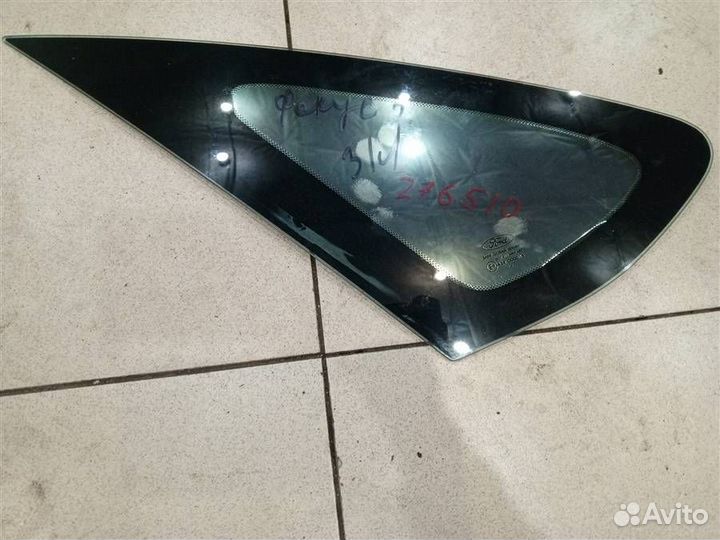 Стекло кузовное глухое левое Ford Focus 2 2004-20