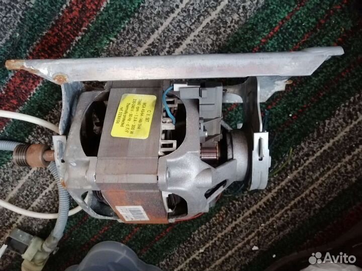 Двигататель стиральной машины