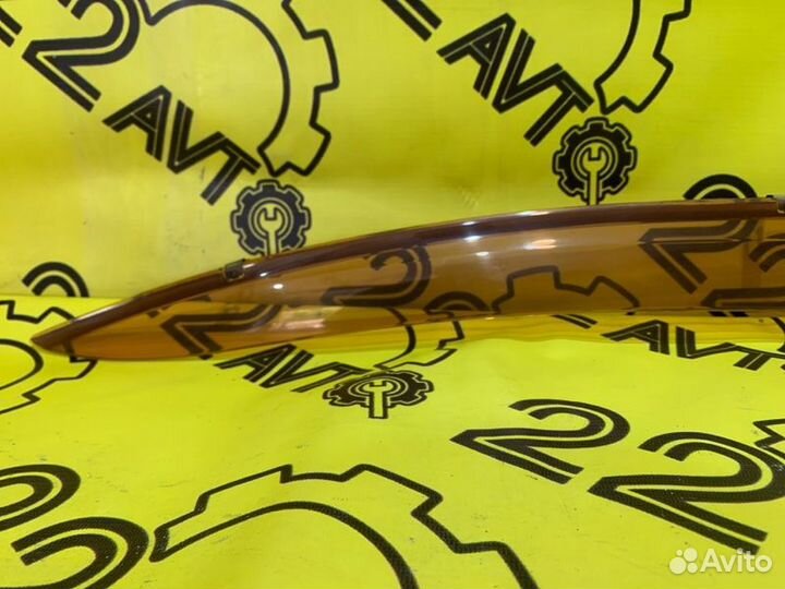 Ветровик задний правый Nissan Primera TP12 QR20DE