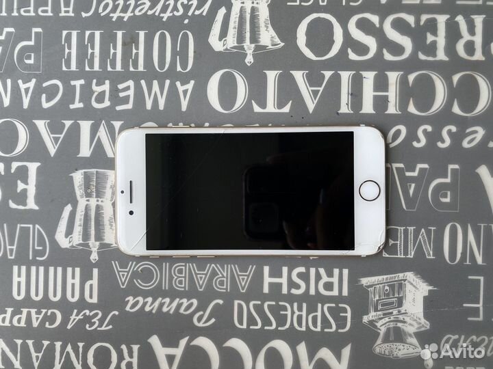 iPhone 7, 32 ГБ