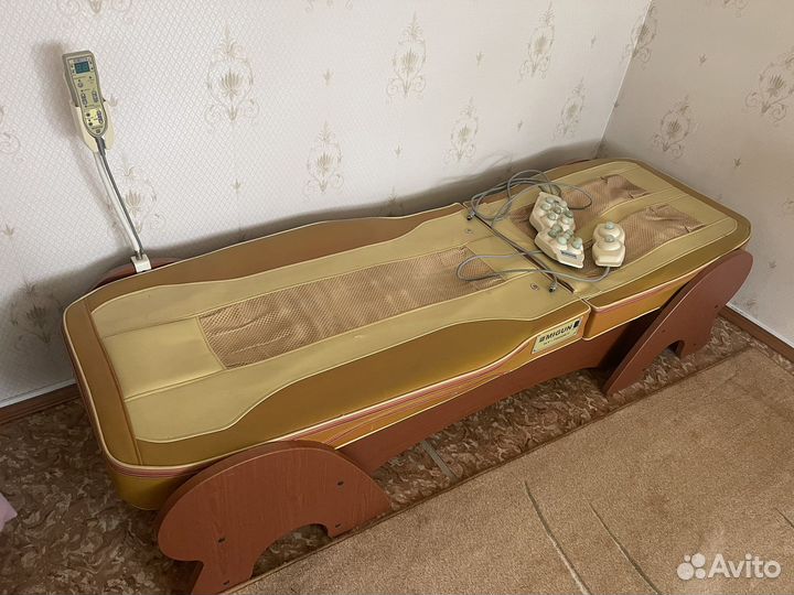 Массажная кровать