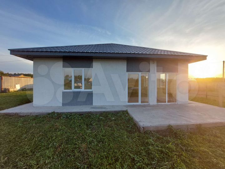 Коттедж 90 м² на участке 10 сот.