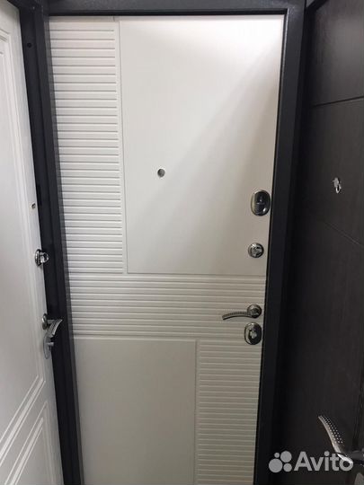 Дверь входная новая со склада производителя