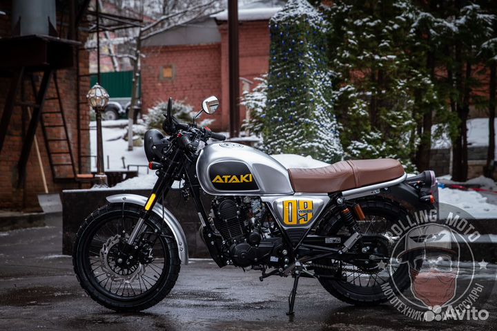 Дорожный мотоцикл Ataki Week9 silver птс новый