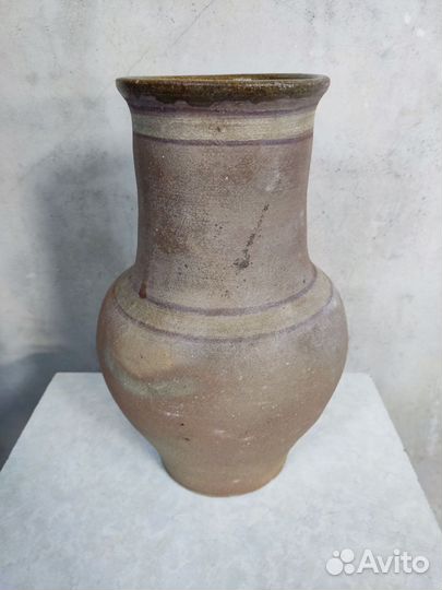 Глиняный горшок, крынка