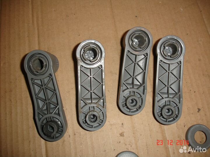 Ручка стеклоподьемника Skoda Felicia-Шкода Фелиция