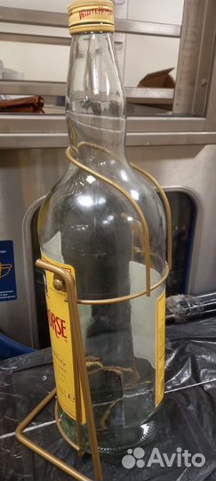 Бутылка из под виски качели